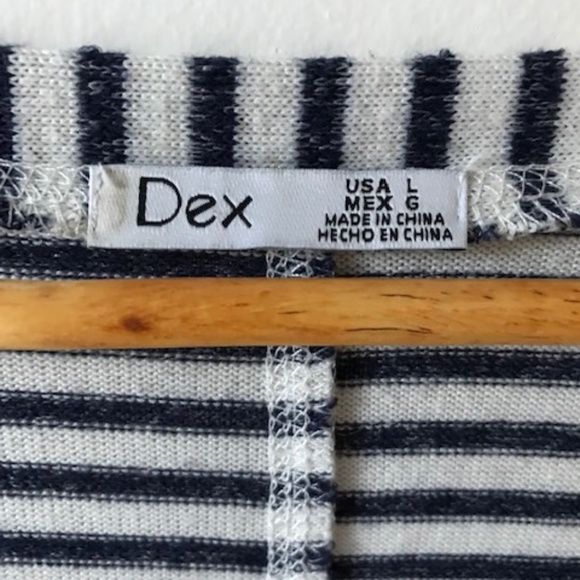 NWOT  Super comfortable button-up top L. FREE mystery gift with EVERY purchase! - Picture 5 of 6